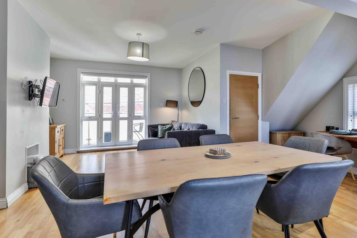 Stylish & Spacious 3 Bed Apartment With Parking Σέφιλντ Εξωτερικό φωτογραφία